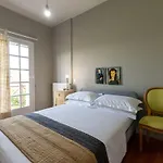 Serene Seaside Bliss - Lush & Secluded Garden Oasis * Kalamáta