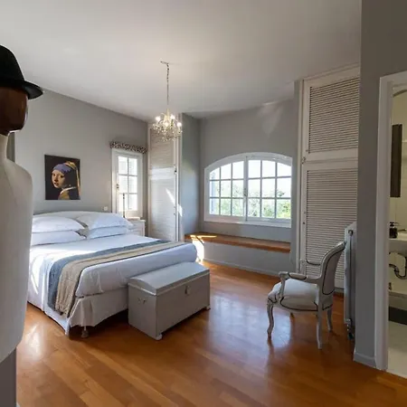 Serene Seaside Bliss - Lush & Secluded Garden Oasis Casa de Férias *